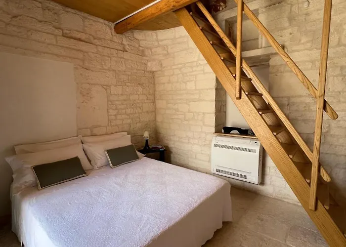 Nidus Petrae アルベロベッロ